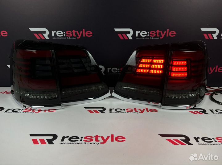 Фары задние Toyota Land Cruiser 200 08-15г D2065