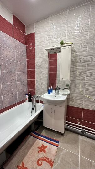 2-к. квартира, 64 м², 5/9 эт.
