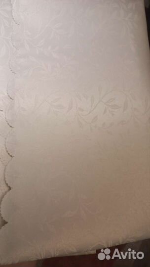 Скатерть новая белая водоотталкивающая 120х150