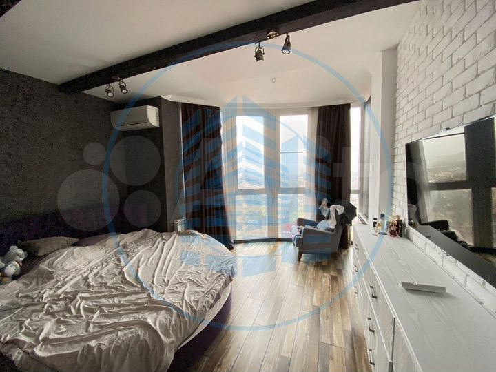 2-к. квартира, 83,5 м², 8/9 эт.