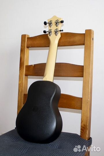 Укулеле сопрано flight TUS-35 YW W/BAG