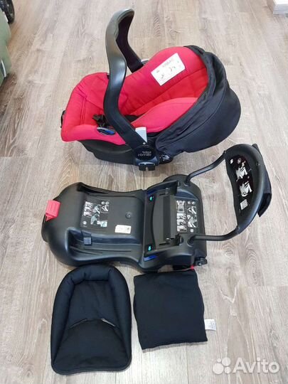 Автокресло britax romer baby safe + база