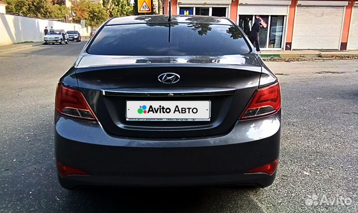 Hyundai Solaris 1.6 AT, 2015, 200 000 км