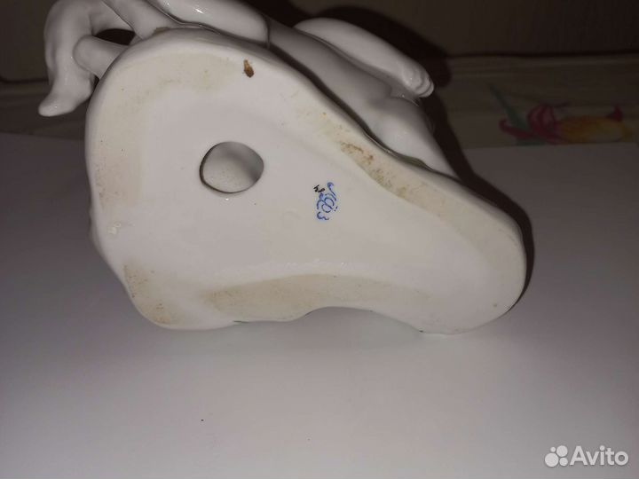 Мальчик с собакой статуэтка лфз