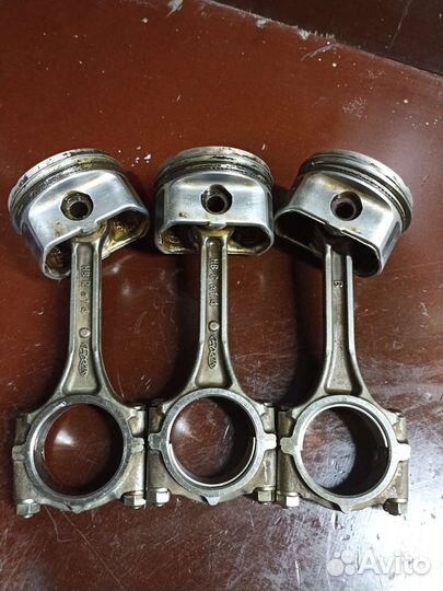 Поршень с шатуном Kia Rio 2 G4EE