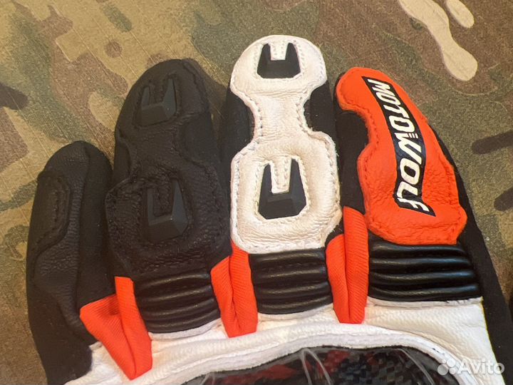 Мотоперчатки М