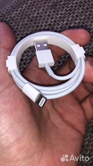 Зарядка, наушники для айфона
