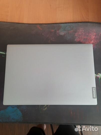 Ноутбук Lenovo