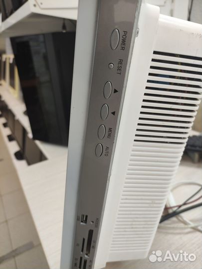 Моноблок intel Core2Duo E7500/4Gb/500Gb/GMA 4500