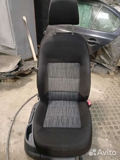 Передние сиденья skoda octavia a5