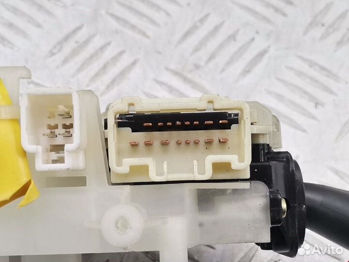 Переключатель подрулевой (стрекоза) Subaru Impreza