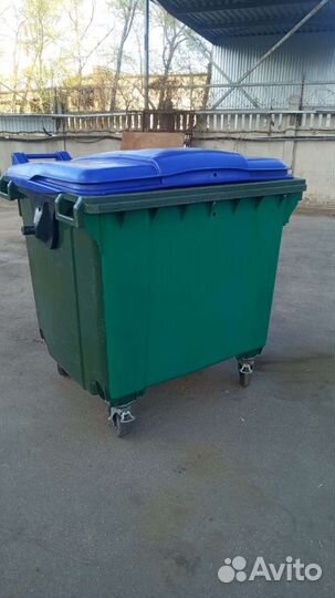 Мусорный контейнер пластиковый на колесах