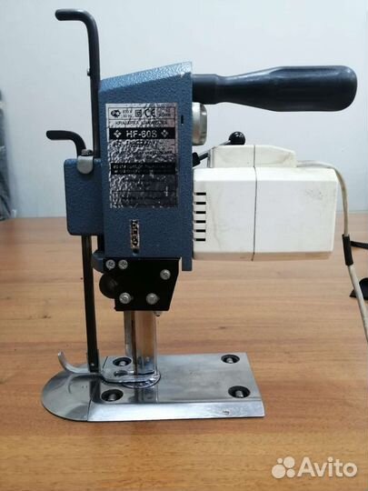 Нож вертикальный раскройный Hoffman