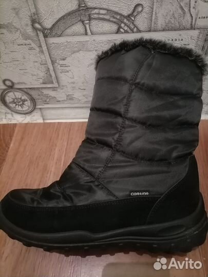 Зимние женские сапоги