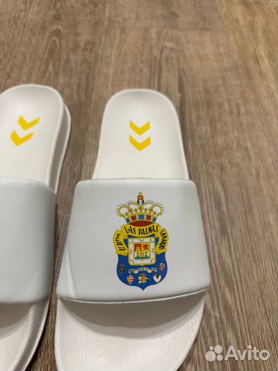 Тапочки Hummel Las Palmas 43