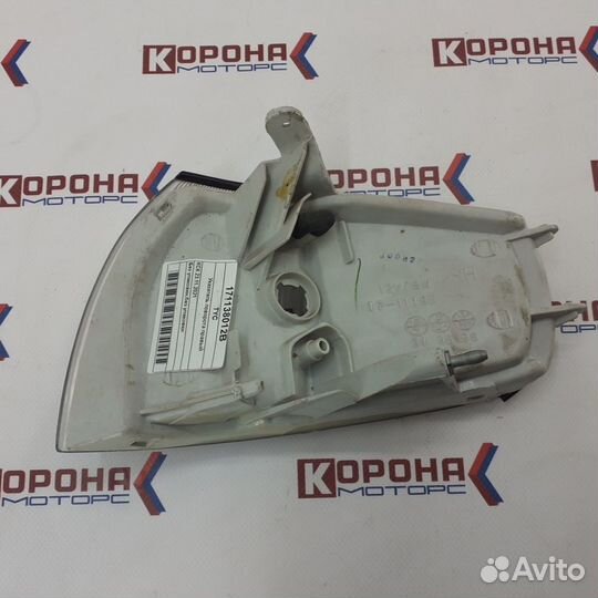 Указатель поворота правый toyota camry