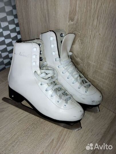 Коньки женские