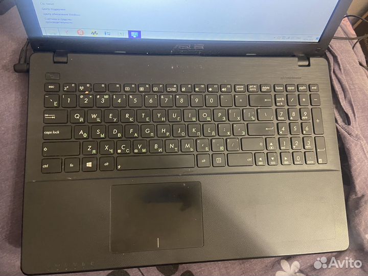 Ноутбук asus
