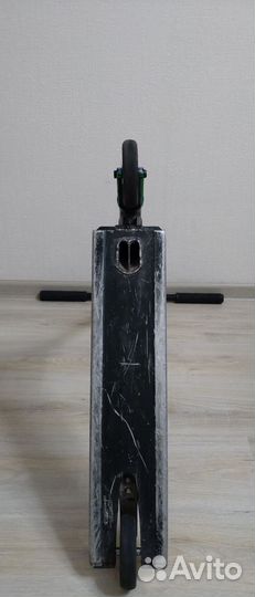 Трюковой самокат tech team Old Boy