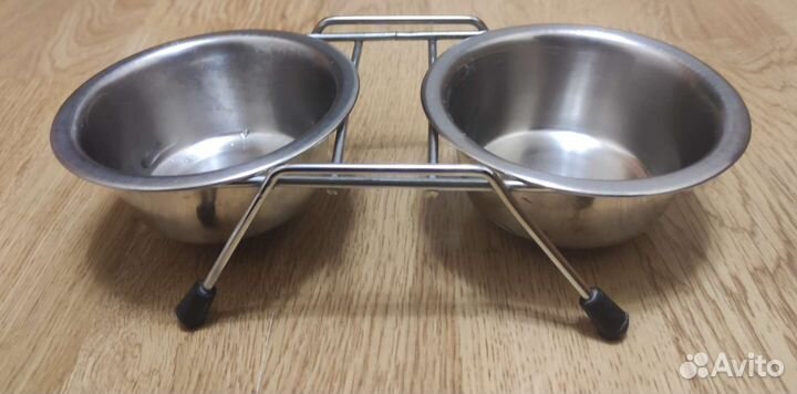 Миски для кошек на подставке из нержавейки