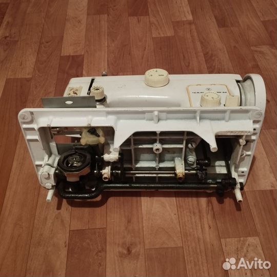 Швейная машинка