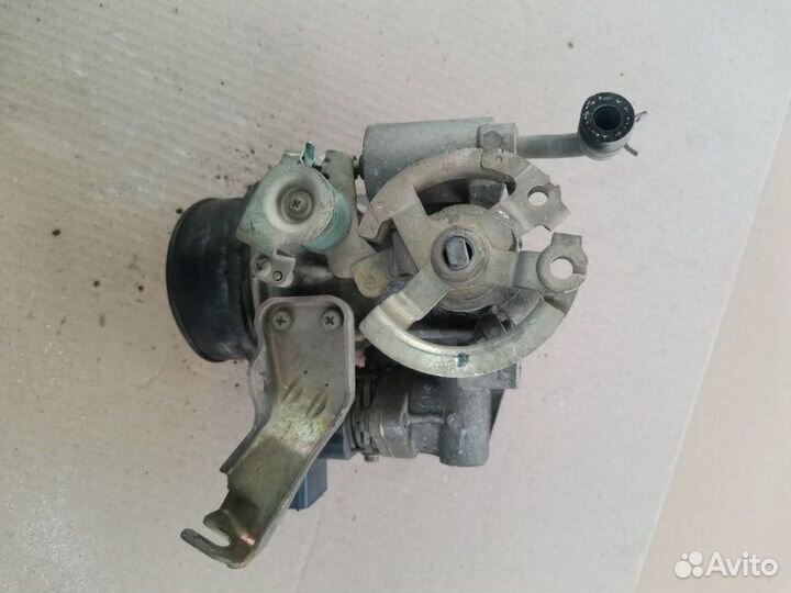 Дросельная заслонка Nissan Cube Z10 CG13