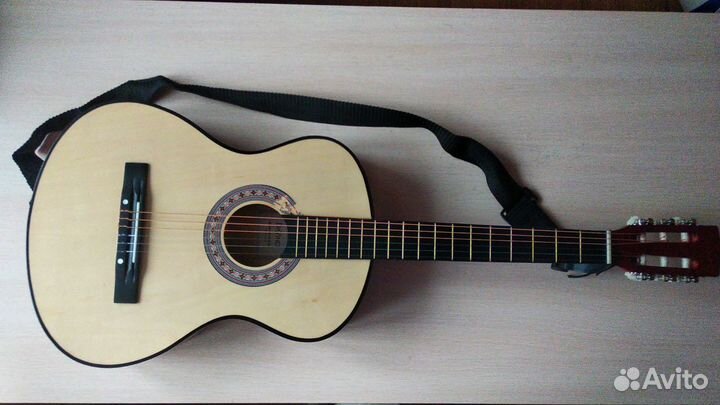 Акустическая гитара новая