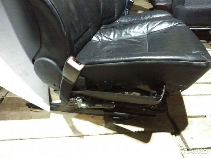 Сиденье переднее BMW 5 series e60 Кожа