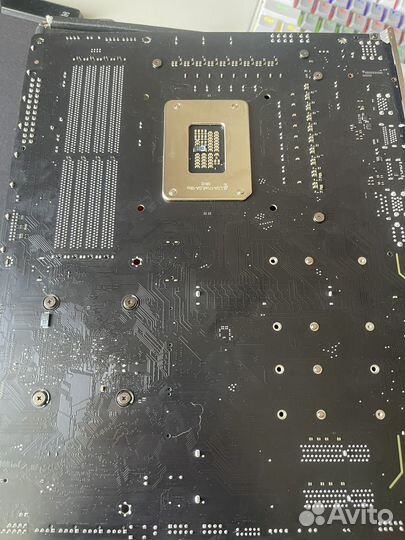 Материнская плата gigabyte z690 gaming x