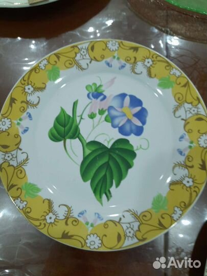 Фарфоровые большие блюда