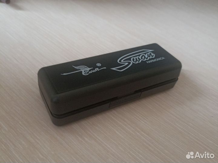 Губная гармошка Swan
