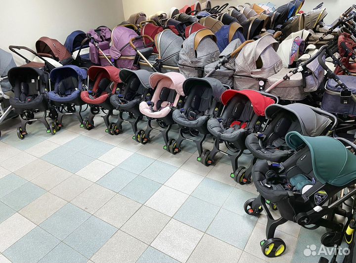 Коляска 3 в 1 и 2 в 1 новая