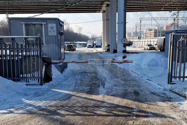 Машиноместо, 16 м²