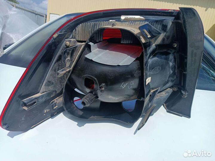 Задний фонарь volkswagen polo sedan