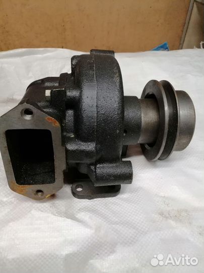 Помпа системы охлаждения Урал, Маз
