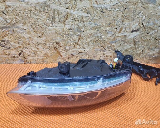 Фара передняя правая Audi A6 C6 4F ccea 2010