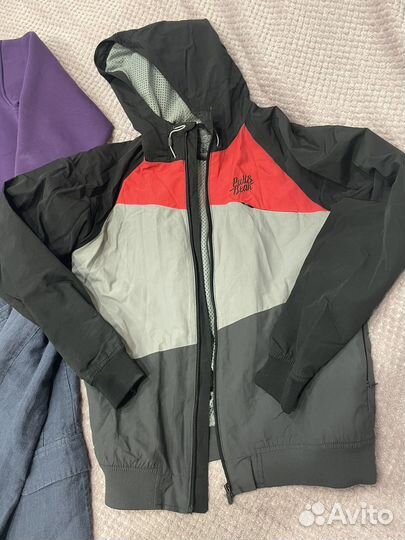 Пакет фирменных вещей на стройного парня