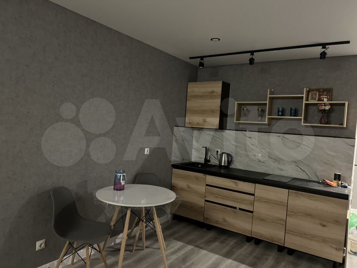 Квартира-студия, 42 м², 13/25 эт.