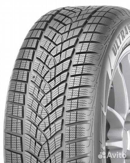 Goodyear UltraGrip 225/45 R18 95V