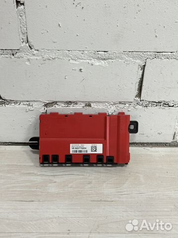 Распределитель B+, многоф. предохран. BMW F30