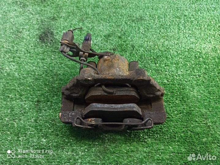 Суппорт передний правый Ауди А6 С5