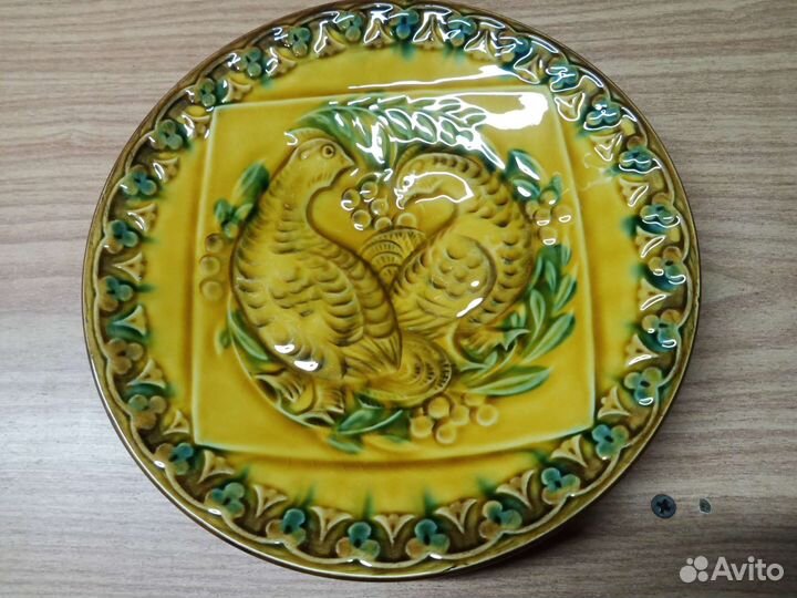 Настенная тарелка