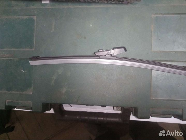 Щётка стеклоочистителя задняя BSG90-992-020