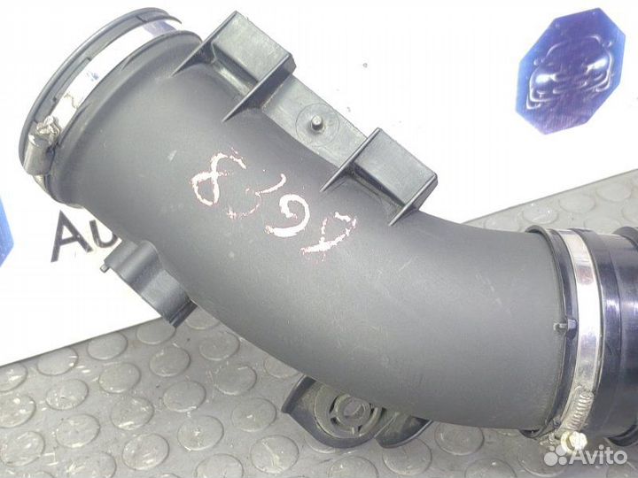 Воздуховод Bmw X3 F25 N55B30A 2012