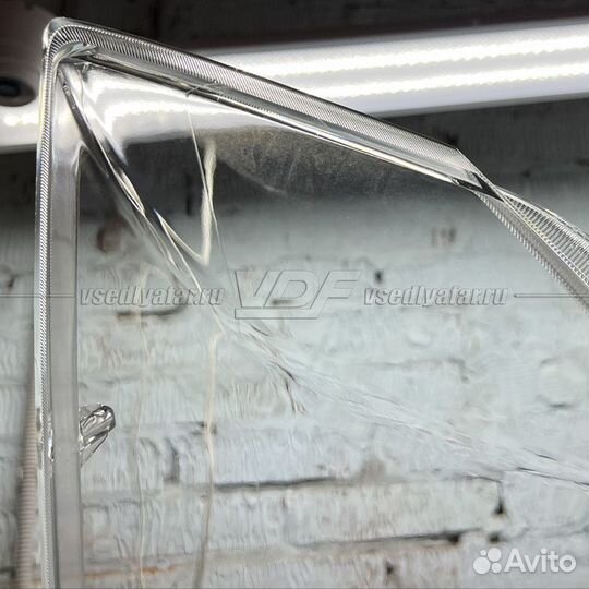 Уцененное стекло для фары Cadillac CTS II (2007-20