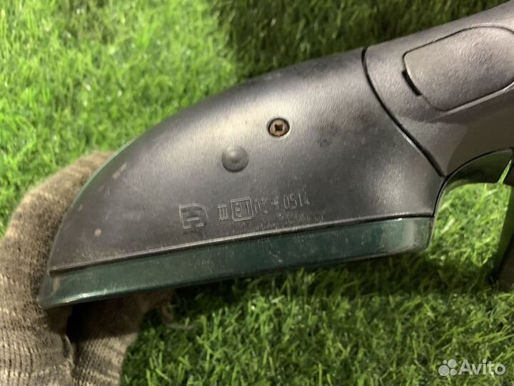 Зеркало боковое правое Volkswagen Golf 4