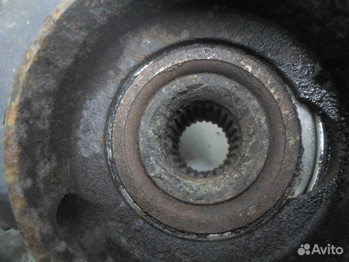 Кулак поворотный левый Mercedes E-klasse W210