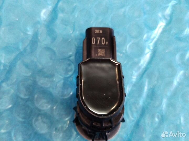 Парктроник Toyota Land Cruiser 200 передний 15-21