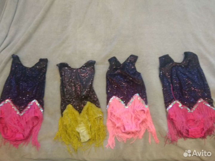 Костюмы для танцев 98-104