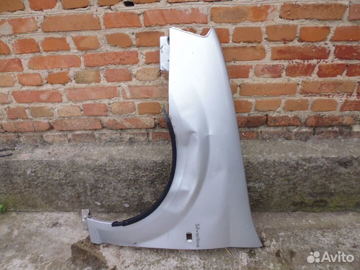 Рено Логан Лада Ларгус крыло переднее левое с 2005